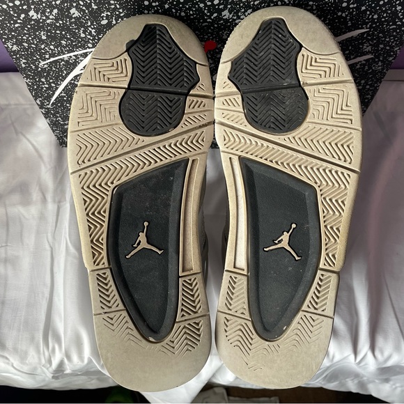 Jordan 4 military black size 10 with box - Picture 4 of 7